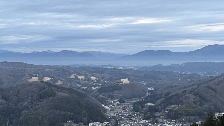 雪が降りそうな寒さの中、湯郷温泉～大山展望台往復朝ラン