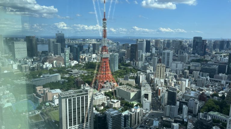 出張１日目は、超タイトな展示会巡り（グルメ情報多数）
