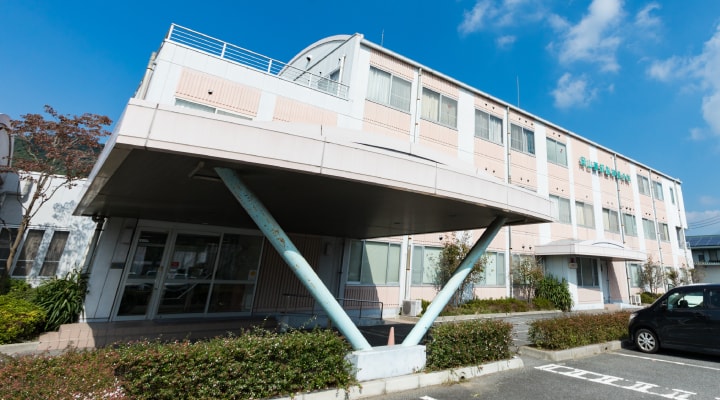 中山美穂さんの訃報が理由ではありませんが、脳神経外科を受診しました